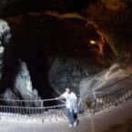 Entrada a la Cueva