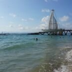 Bonito muelle. El agua estaba super caliente.