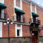 La talavera decorando edificios.