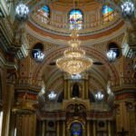Dentro de la iglesia establecida por los españoles para reemplazar el credo