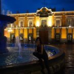 Nuevamente el teatro colonial pero iluminado