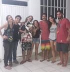 Con los chicos malabaristas. Un par de italianas, un argentino y dos mexicanos. Que grupete!