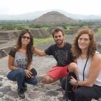 Felices los tres! jaja