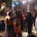 Último festejo, danzas de los hombre con máscaras con cuernos.