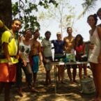 Un chileno, 4 argentinos, dos ticos y dos eslovacos.