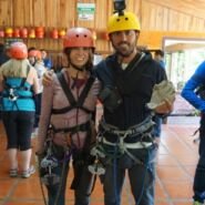 Por empezar la experiencia de volar por los arboles!
miren los videos!