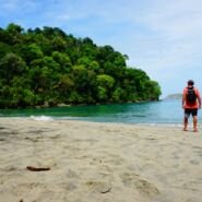 La playa espadilla sur dentro del parque nacional