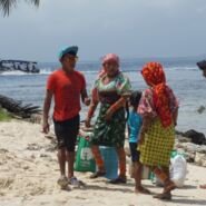 La comunidad indígena Guna Yala se encarga de recibir a los turistas